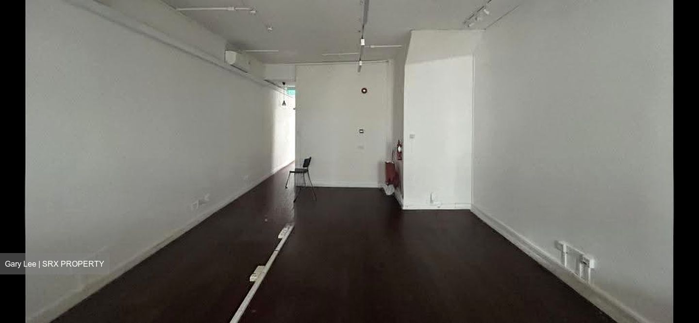 South Bridge Road (D1), Office #637814251